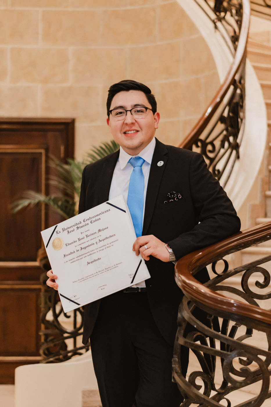 GRADUACIÓN Eduardo Recinos (30)